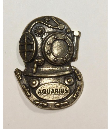 CASQUE EN MÉTAL - 3 .9 X 3 CM - MITFORM 2014