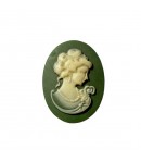 CAMÉE KAKI EN PLASTIQUE - 3 X 4 CM