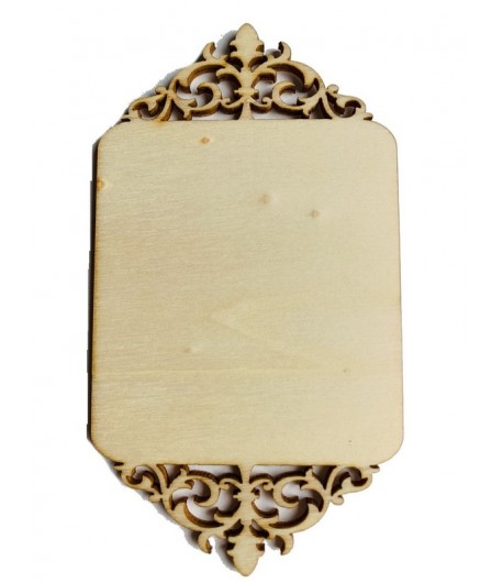 PLAQUE AJOUREE EN BOIS 5X6.8CM