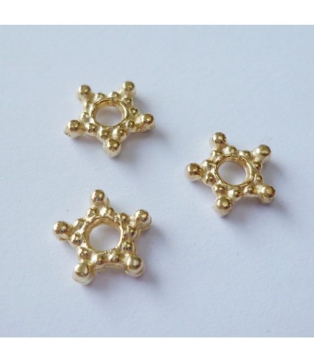 20 COEURS FLEURS METAL OR 010