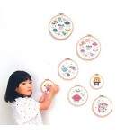 LIVRET RICO BRODERIE 154 PETITS ASTRONAUTES