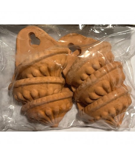 6 FONTAINES EN TERRE CUITE 4X2X4.7CM