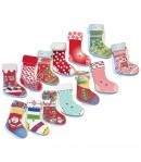 13 BOUTONS CHAUSSETTES DE NOEL 2.1X3CM